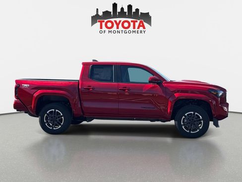 New 2026 Toyota Tacoma TRD Sport image 2