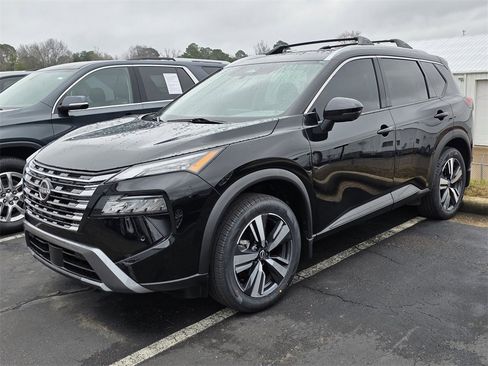 Certified 2024 Nissan Rogue SL w/ SL Premium Package image 3