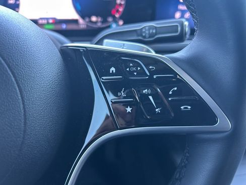 Used 2025 Mercedes-Benz GLE 450e 4MATIC image 21