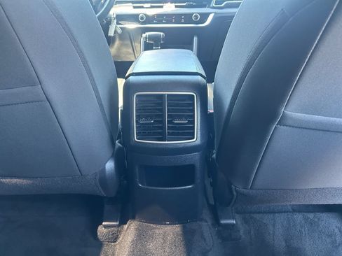Used 2023 Kia Sportage LX FWD image 21