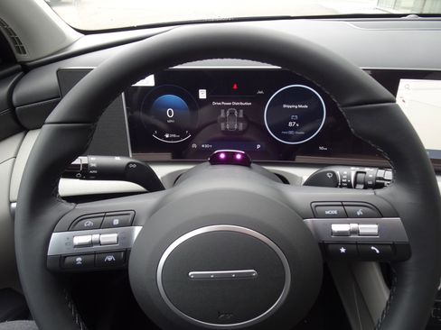 New 2026 Hyundai Tucson SEL image 17