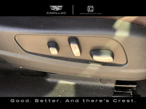 Used 2022 Cadillac XT6 Premium Luxury w/ Technology Package FWD image 27