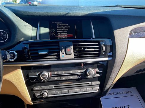 Used 2017 BMW X3 xDrive28i image 6