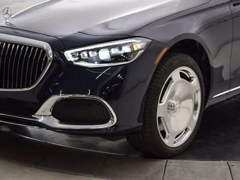 New 2026 Mercedes-Benz Maybach S 580 4MATIC image 11
