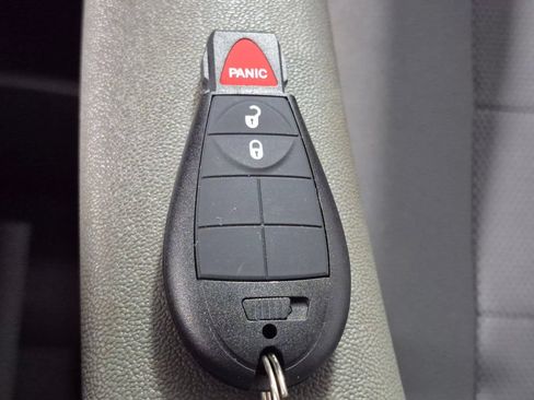 Used 2008 Dodge Grand Caravan SE FWD image 24