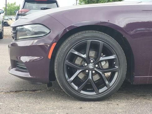 Used 2022 Dodge Charger SXT w/ Blacktop Package RWD image 6