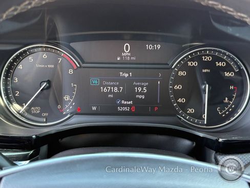 Used 2022 Cadillac XT5 Premium Luxury FWD image 26