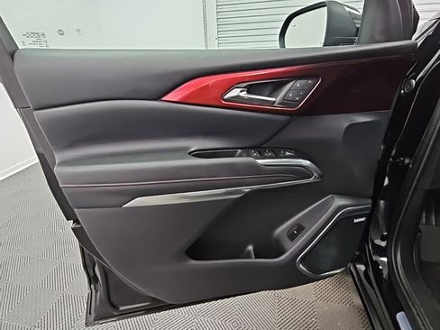 Certified 2024 Chevrolet Traverse RS w/ LPO, Floor Liner Package image 32