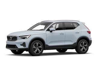 Certified 2025 Volvo XC40 B5 Core video 1