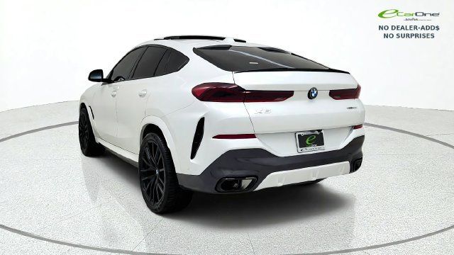 Used 2024 BMW X6 xDrive40i w/ M Sport Professional Package AWD/4WD image 6