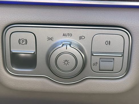 New 2026 Mercedes-Benz GLE 450 4MATIC image 19