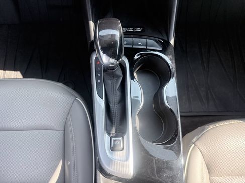 Used 2024 Buick Envista Avenir FWD image 13
