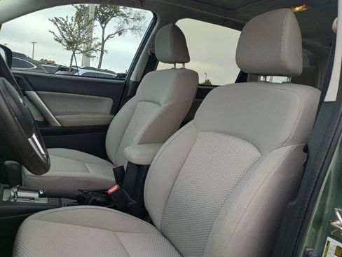 Used 2017 Subaru Forester 2.5i Premium w/ All-Weather Package image 14