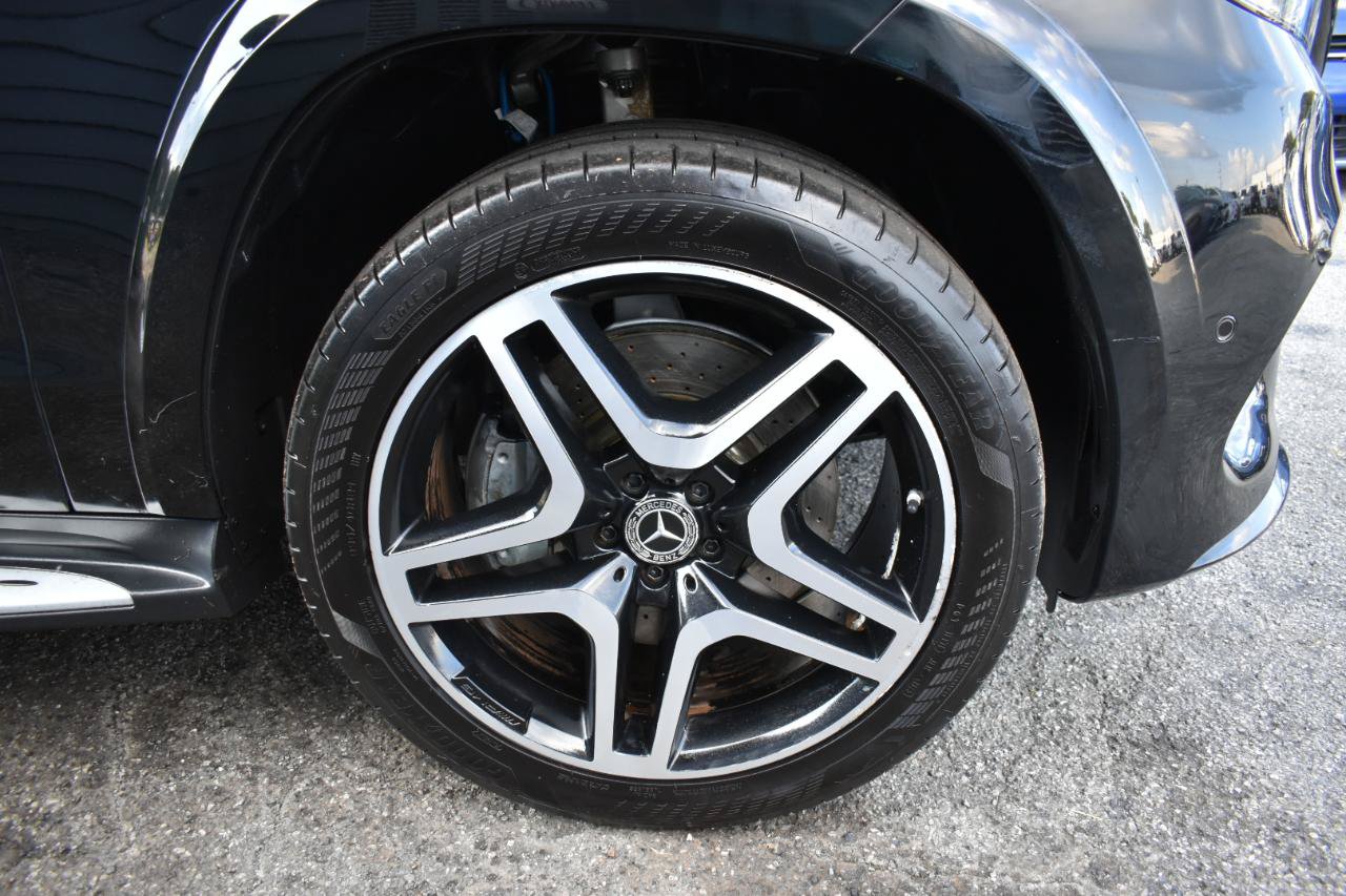 Used 2017 Mercedes-Benz GLS 550 4MATIC image 37