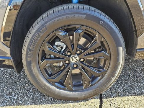 Used 2022 Toyota RAV4 XSE image 29