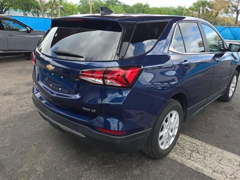 Used 2022 Chevrolet Equinox LT w/ Driver Convenience Package image 2