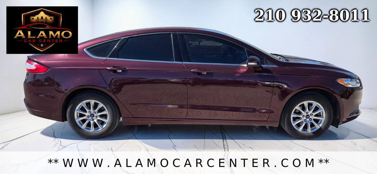 Used 2013 Ford Fusion SE FWD image 6