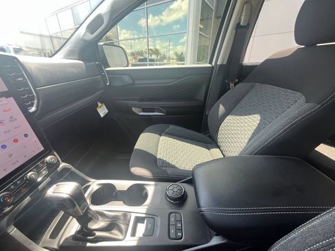 Used 2024 Ford Ranger XLT RWD image 16