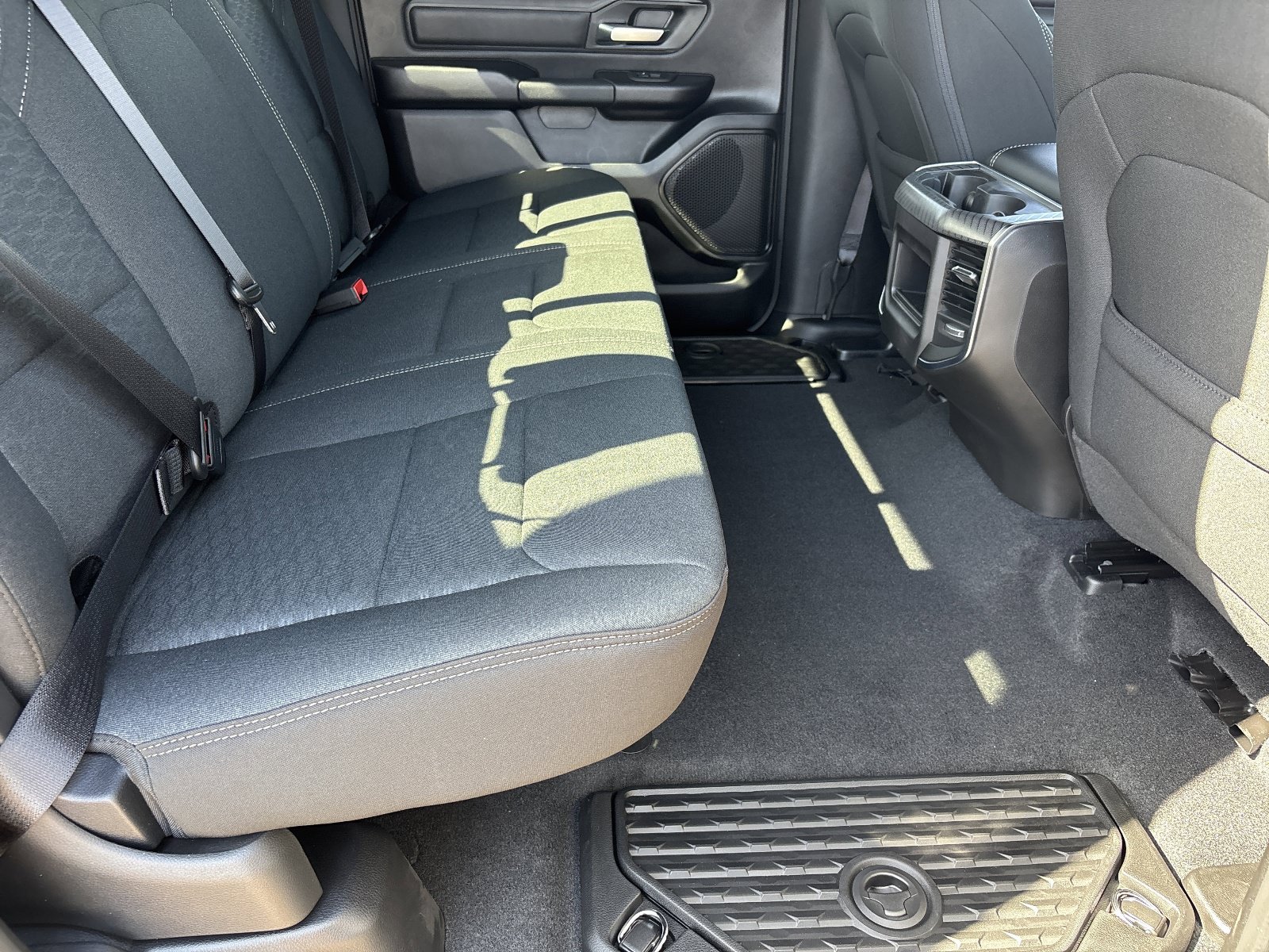 New 2026 RAM 1500 Express AWD/4WD image 12