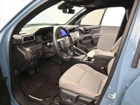 Used 2026 Toyota Tacoma SR5 RWD image 4