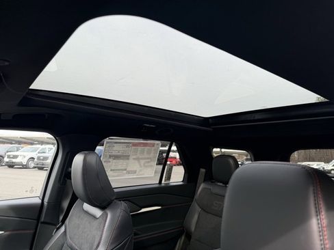 New 2026 Ford Explorer ST w/ Sun And Sound Package image 20