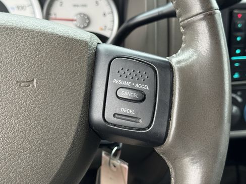 Used 2005 Dodge Dakota Laramie image 27