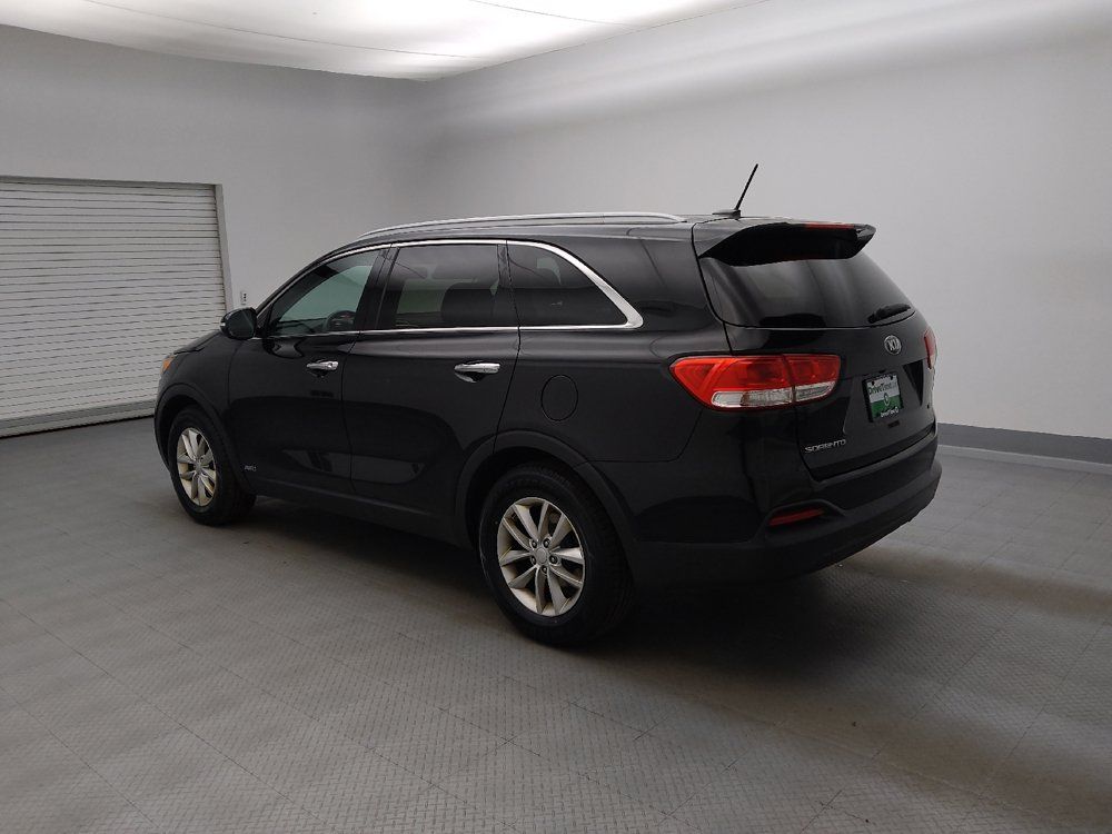 Used 2016 Kia Sorento AWD image 3