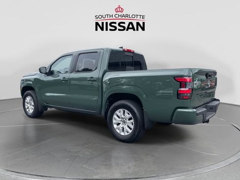 Used 2023 Nissan Frontier SV w/ SV Convenience Package AWD/4WD image 4