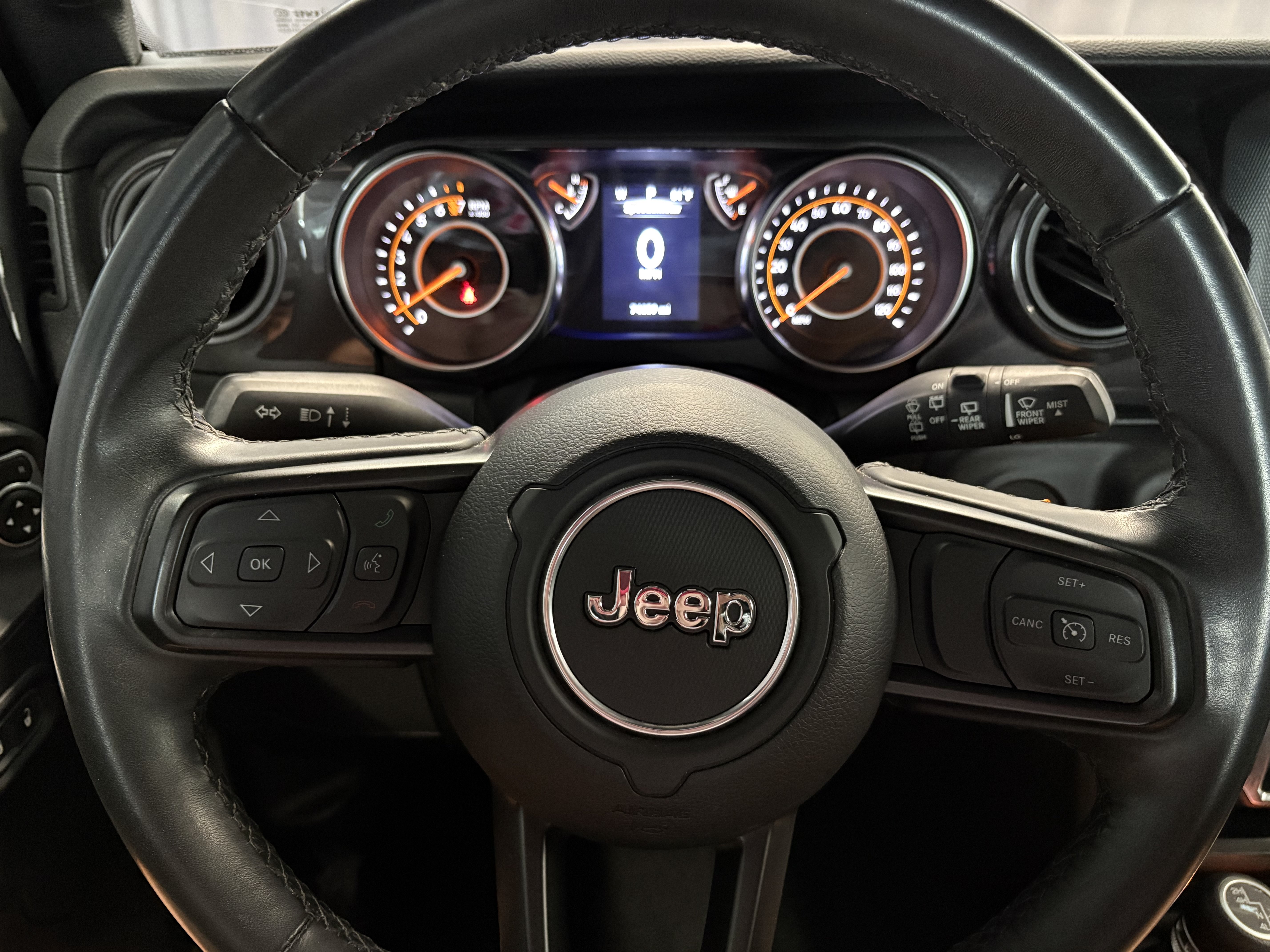 Used 2022 Jeep Wrangler Unlimited Sport AWD/4WD image 25