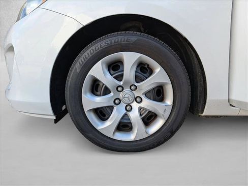 Used 2012 MAZDA MAZDA3 i Sport image 13