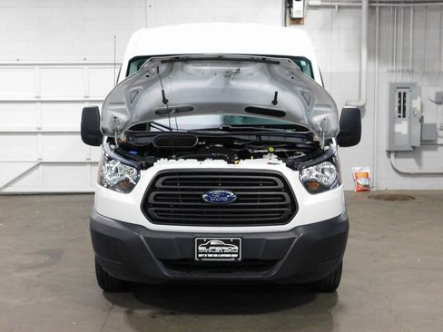 Used 2019 Ford Transit 250 148 Medium Roof image 12