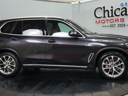 Used 2022 BMW X5 xDrive40i w/ Executive Package AWD/4WD image 14