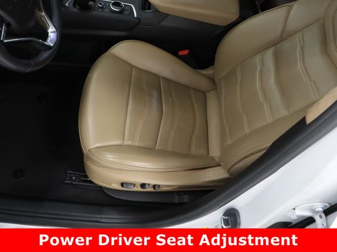 Used 2020 Cadillac XT6 Premium Luxury w/ Platinum Package image 16