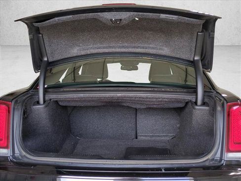Used 2019 Chrysler 300 S RWD image 6