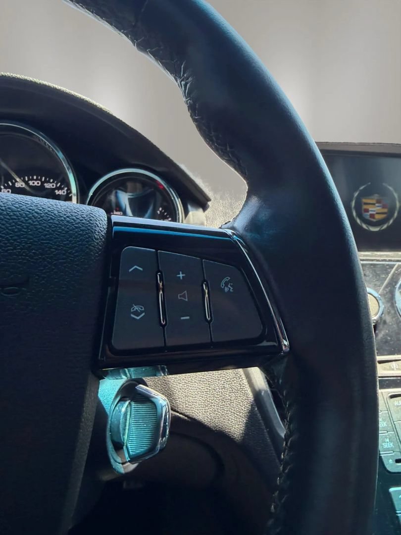 Used 2011 Cadillac CTS V w/ Wood Trim Package RWD image 20