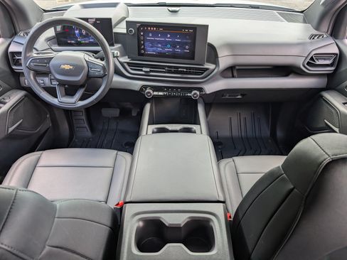 Used 2024 Chevrolet Silverado EV W/T AWD/4WD image 22