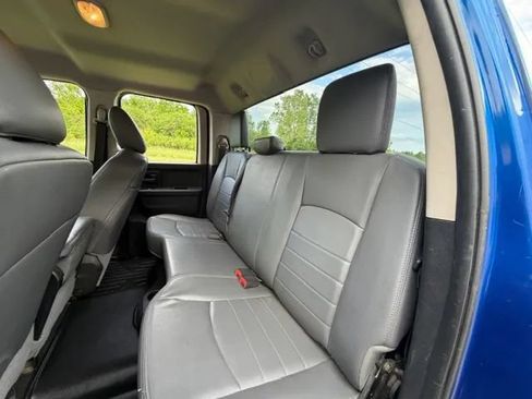 Used 2019 RAM 1500 Express AWD/4WD image 14