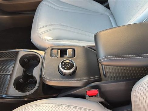 Used 2021 Ford Mustang Mach-E Premium image 21