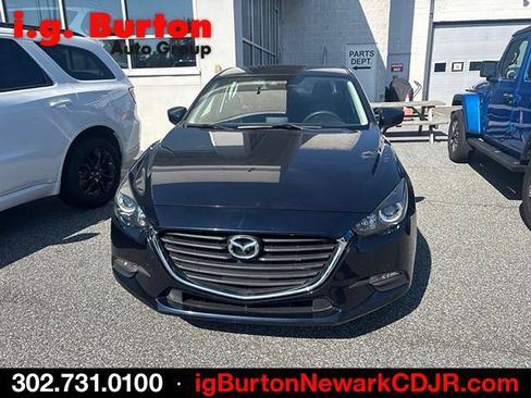 Used 2018 MAZDA MAZDA3 Sport FWD image 3
