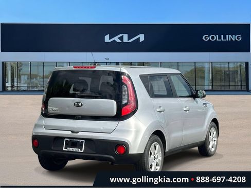 Used 2019 Kia Soul FWD image 3