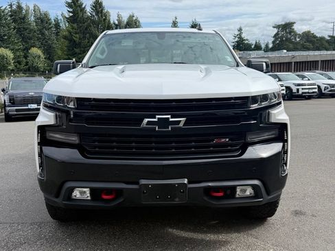 Used 2020 Chevrolet Silverado 1500 LT Trail Boss AWD/4WD image 2