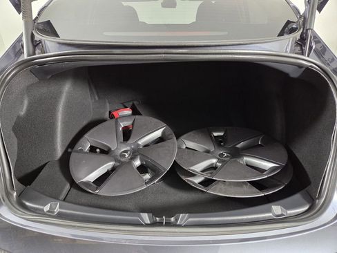 Used 2023 Tesla Model 3 Standard Range image 23