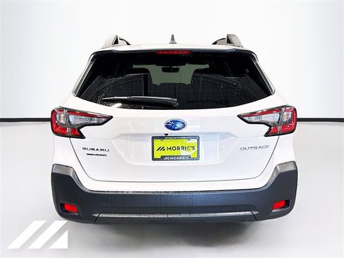 Certified 2025 Subaru Outback Premium image 5