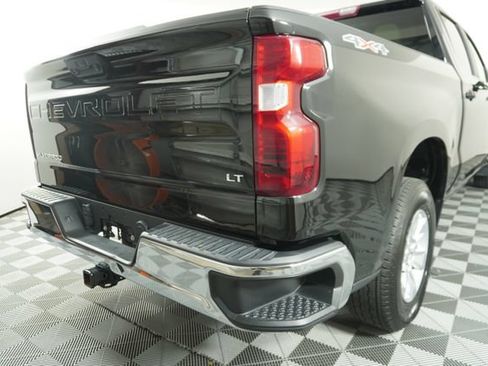 Used 2025 Chevrolet Silverado 1500 LT AWD/4WD image 14