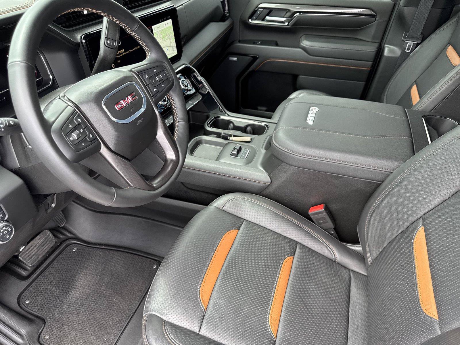 Used 2025 GMC Sierra 3500 AT4 AWD/4WD image 10