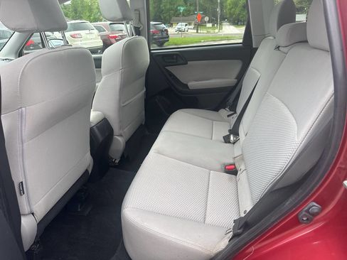 Used 2015 Subaru Forester 2.5i Premium AWD/4WD image 17