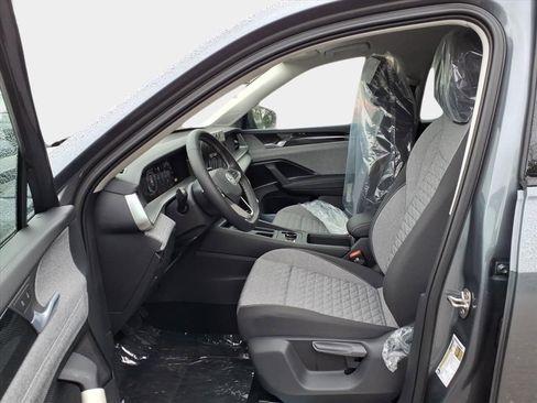 New 2026 Volkswagen Tiguan S image 11