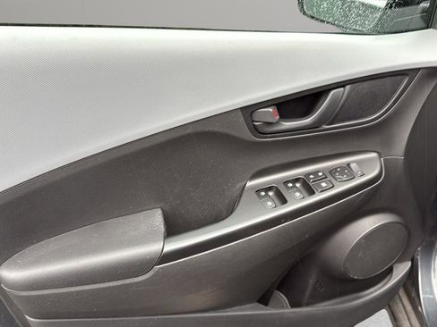 Used 2021 Hyundai Kona SEL image 9