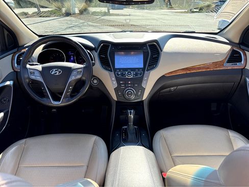 Used 2013 Hyundai Santa Fe Sport 2.0T w/ Technology Pkg image 4
