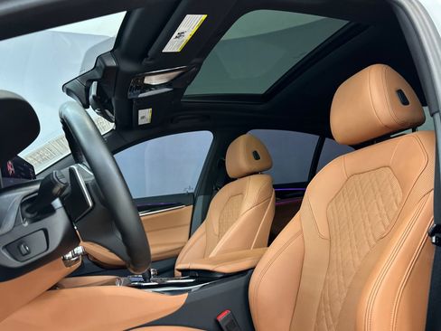 Used 2023 BMW 530i w/ M Sport Package image 15